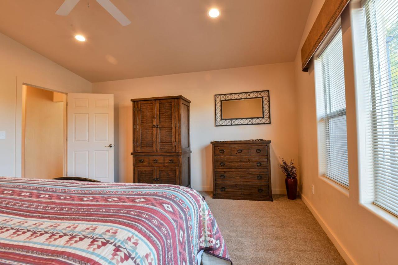 Rv M4 - Moab Get Away And Great Price For The Family! Villa Exterior photo