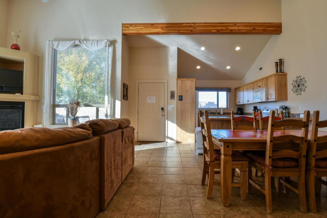 Rv M4 - Moab Get Away And Great Price For The Family! Villa Exterior photo