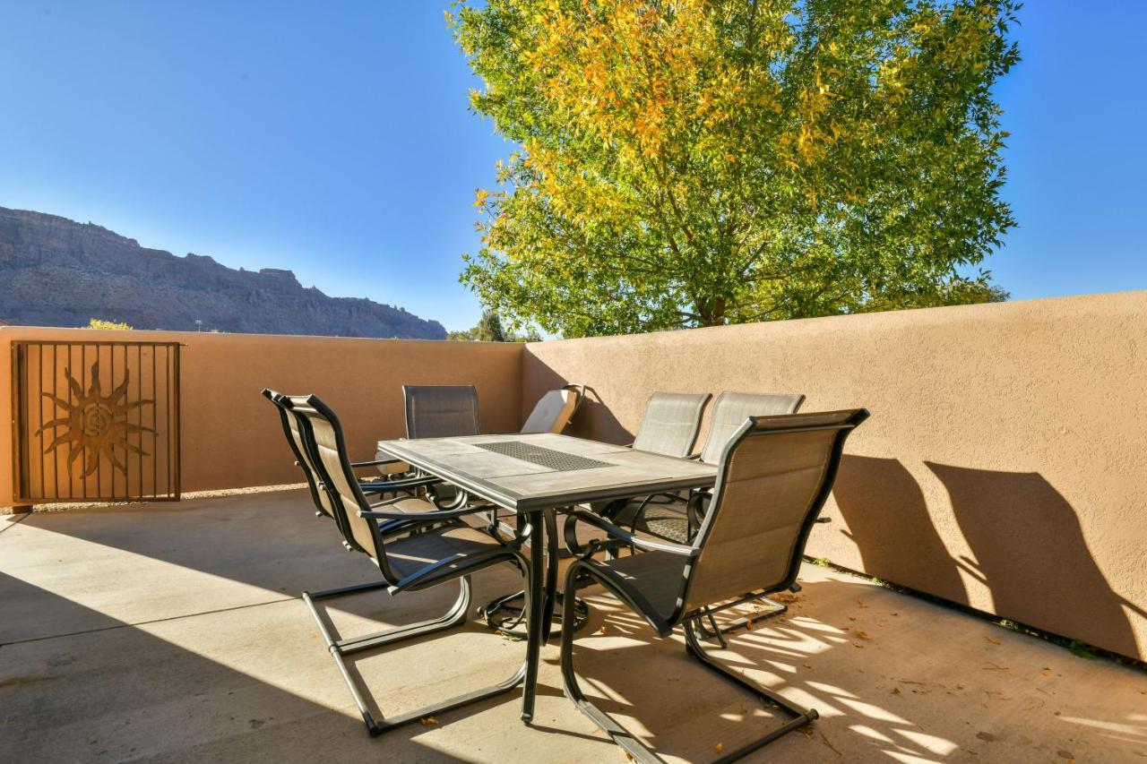 Rv M4 - Moab Get Away And Great Price For The Family! Villa Exterior photo